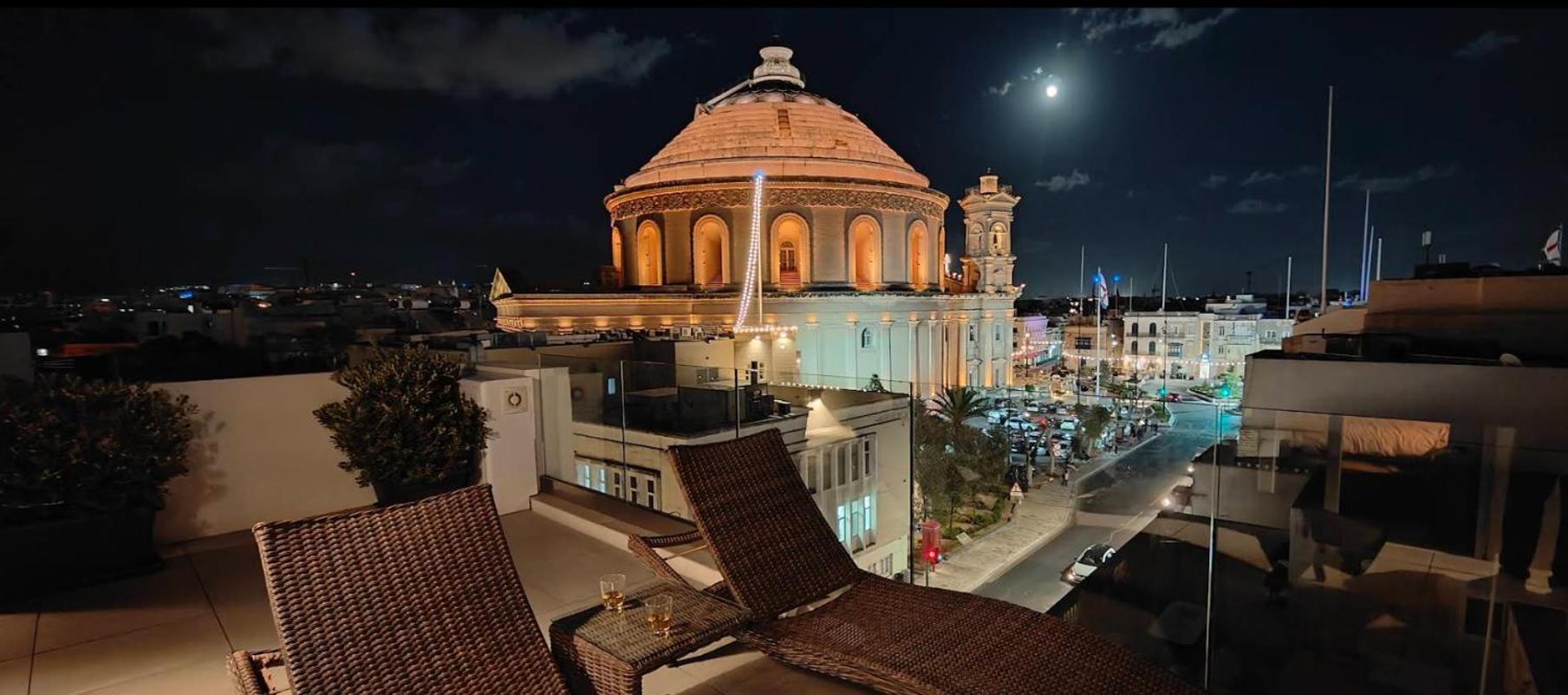 Hotel Cinematique Mosta Esterno foto